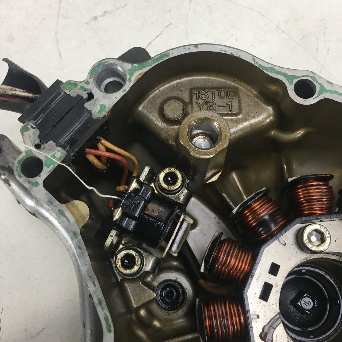 Tampa + Estator Fazer 150 14/18 Original Yamaha Detalhe - Imagem 8